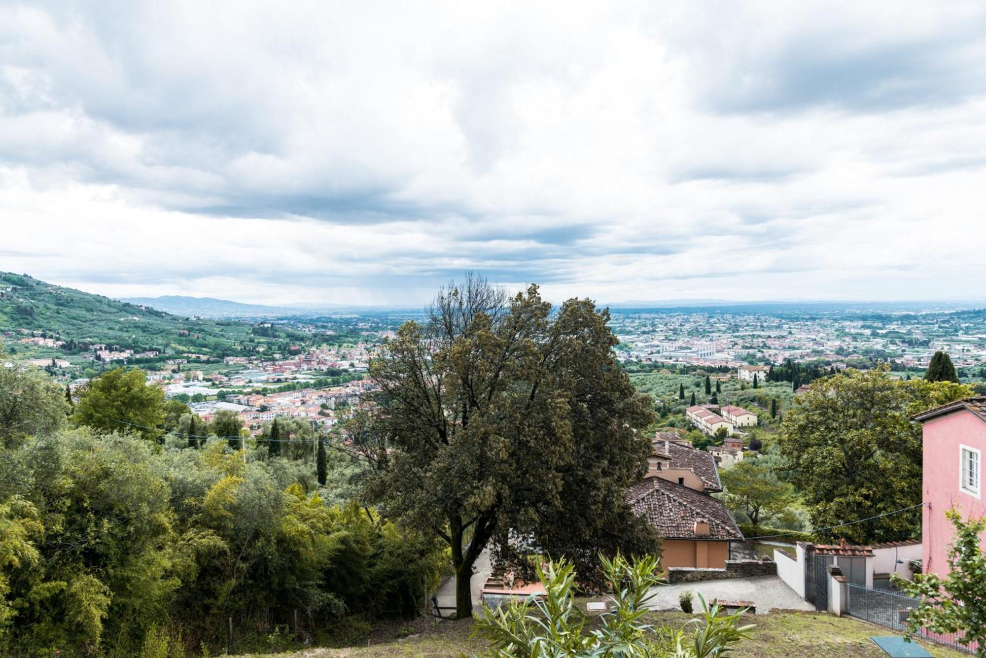 Residence Collecchio Pescia Buitenkant foto